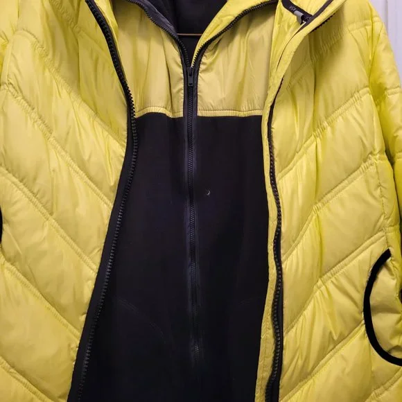 Down jacket - Picture 3 of 5